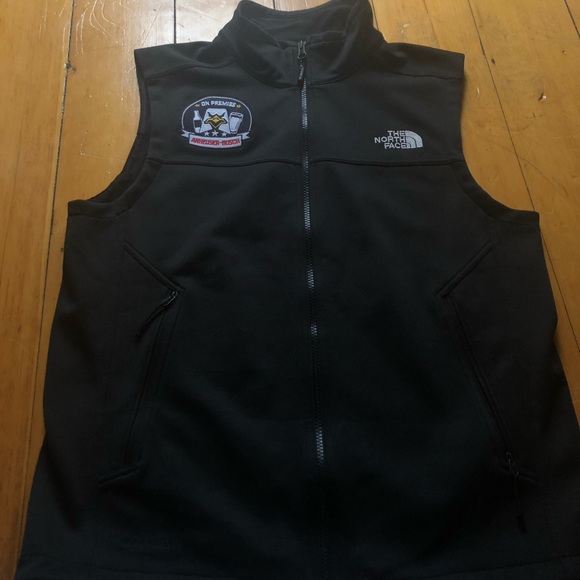mens windwall north face vets size small - Picture 1 of 3